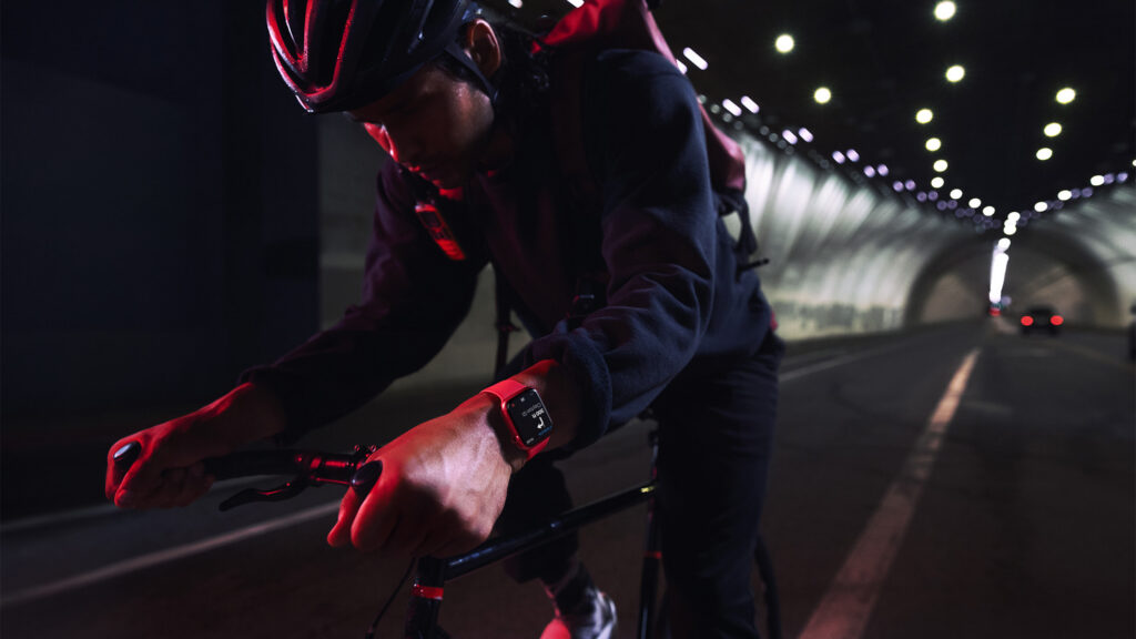 O watchOS 8 traz novos recursos para quem gosta de pedalar.